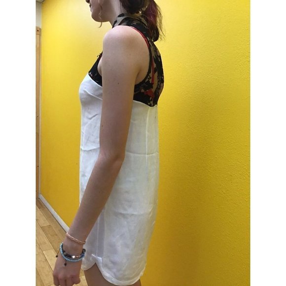 ALC XS White Sheath W/Black Lace Chest & Collar Dress - Picture 8 of 8